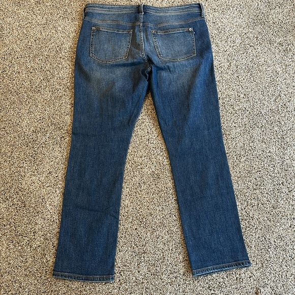 Pilcro Anthropologie Distressed Slim Boyfriend Crop, Size 29, Like New - Picture 6 of 6